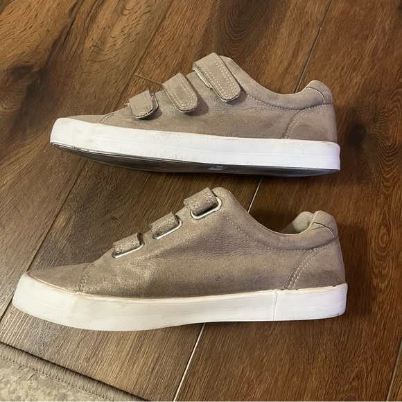Evans mauve metallic velcro sneakers, size 9W - Picture 8 of 9